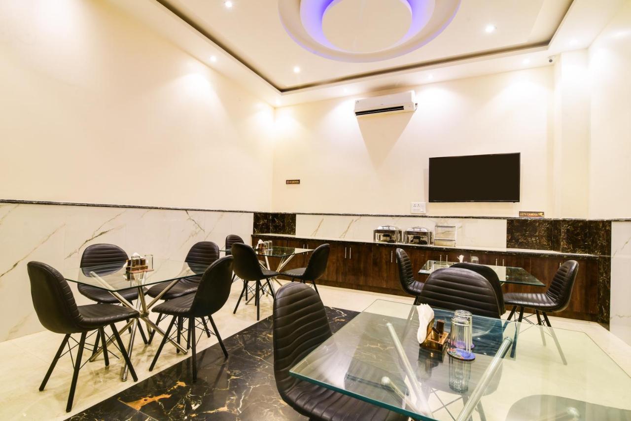 Olivia Hotels At Delhi Airport Új-Delhi Kültér fotó